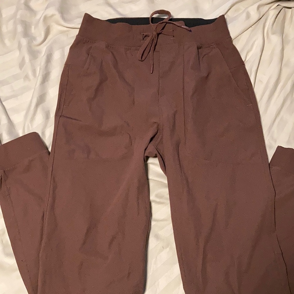 Lululemon pants
